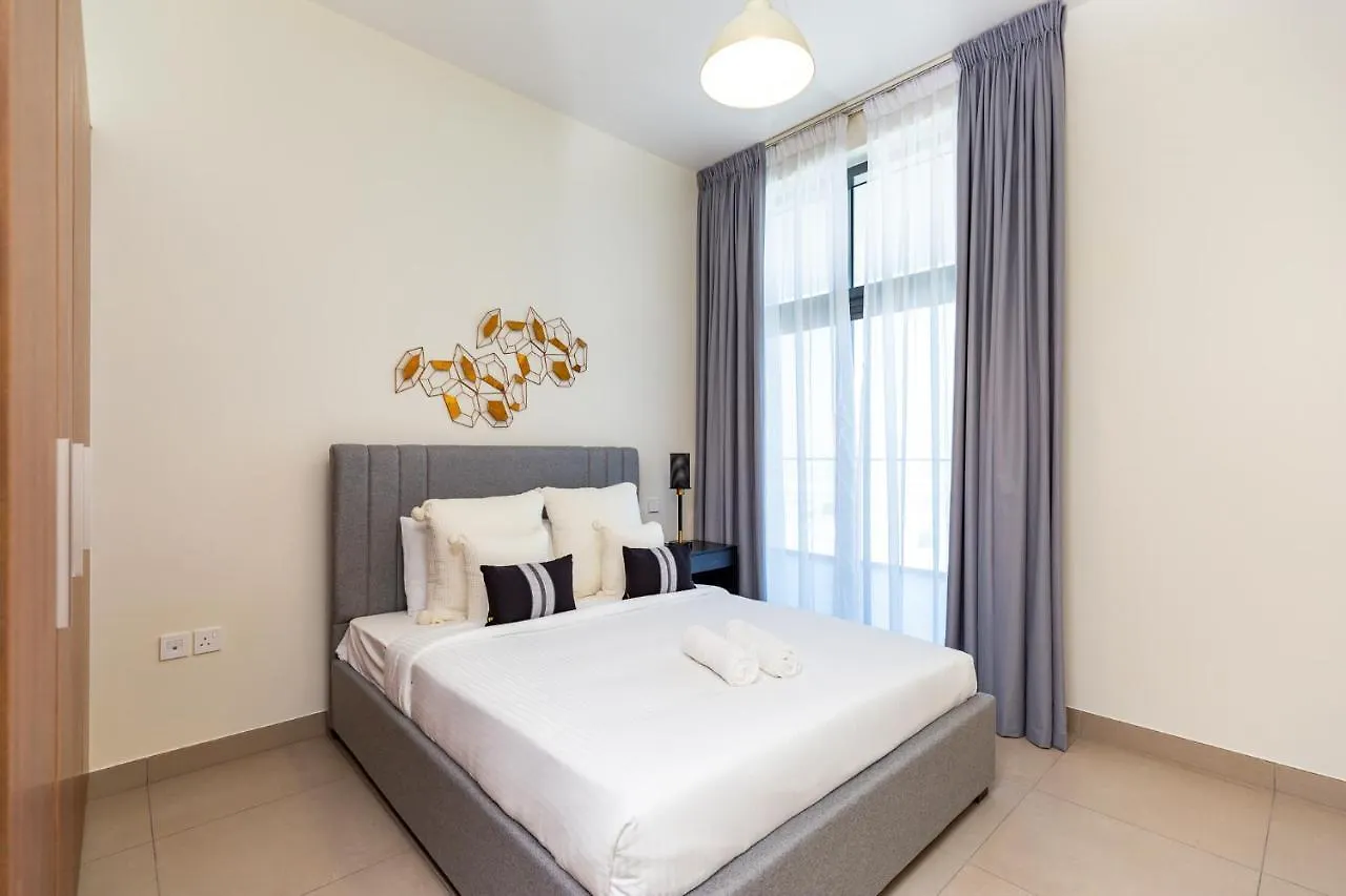 Amazing Deal! Stunning 3Br Apt With Huge Terrace - Jvt Dubai