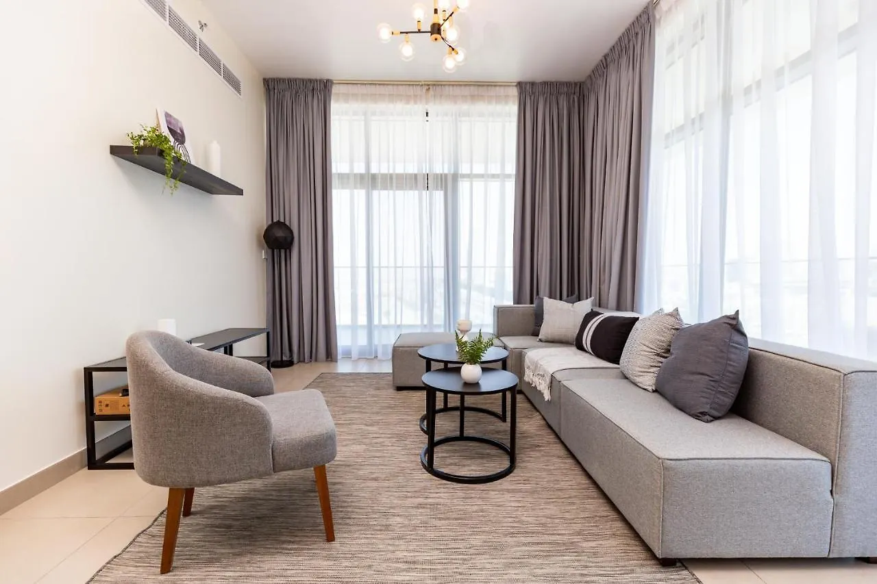 Amazing Deal! Stunning 3Br Apt With Huge Terrace - Jvt Dubai