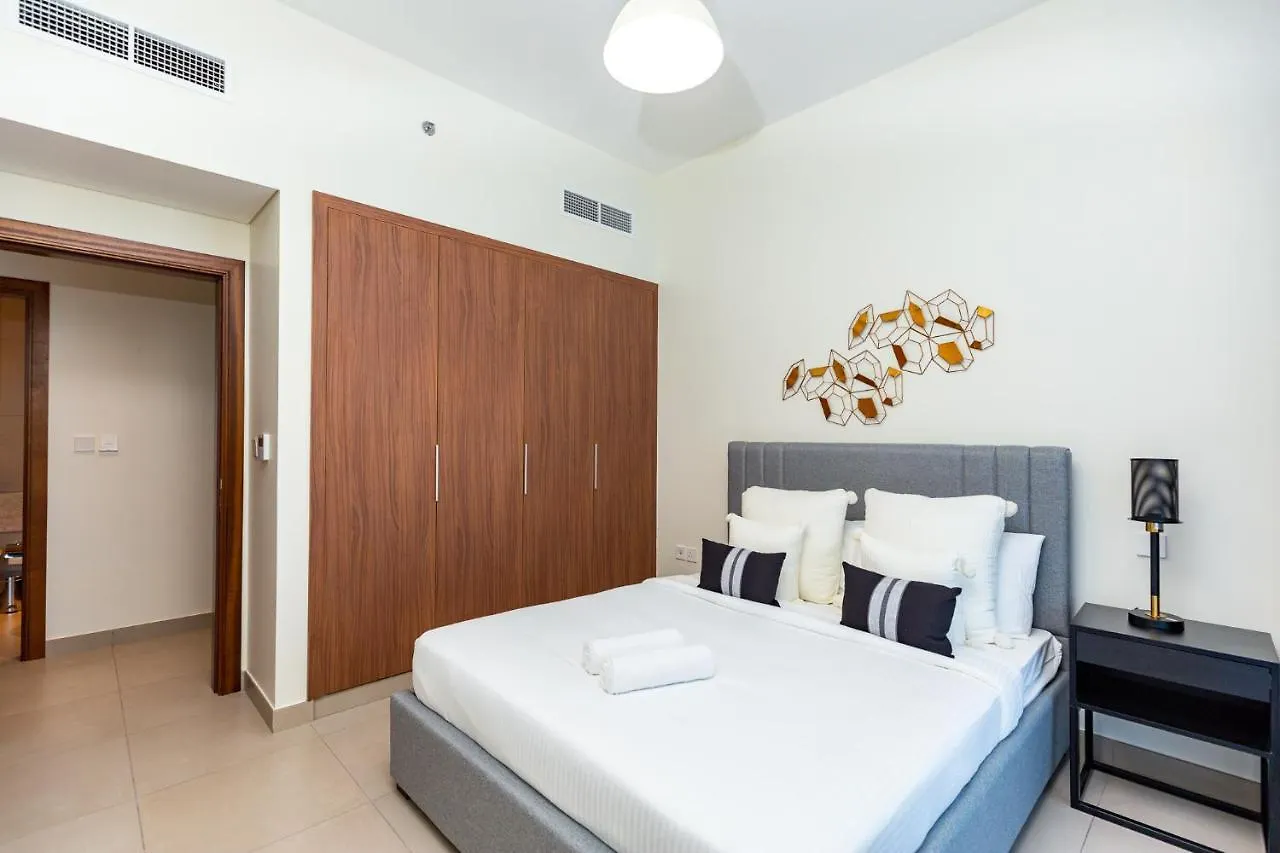 Amazing Deal! Stunning 3Br Apt With Huge Terrace - Jvt Dubai United Arab Emirates